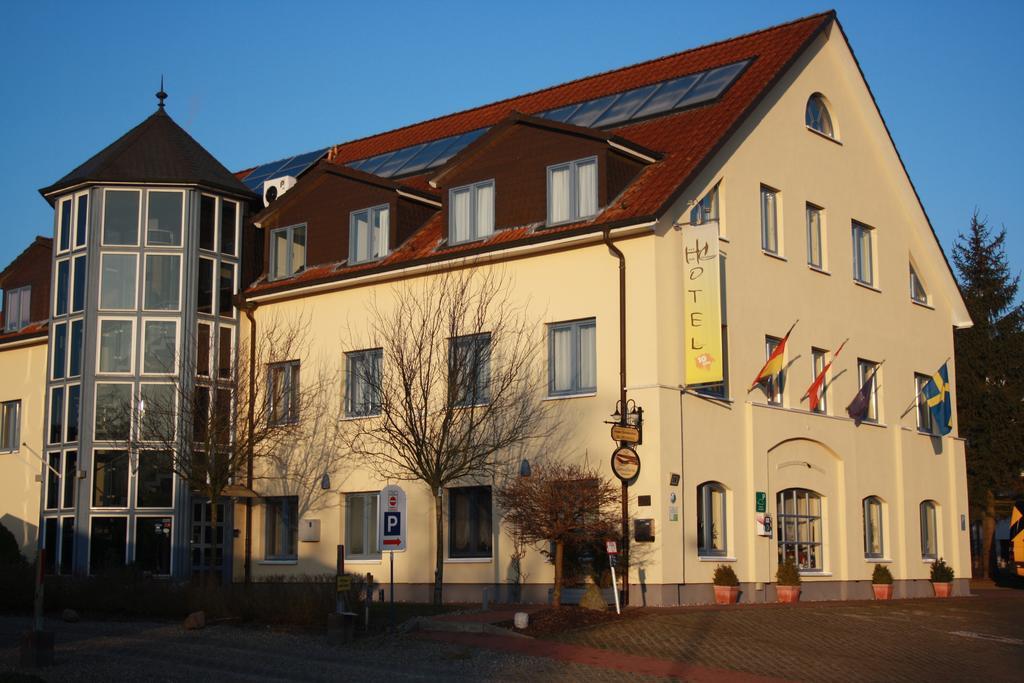 Hotel Christinenhof Garni - Bed & Breakfast Gadebusch Zewnętrze zdjęcie